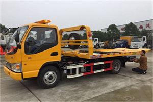 银川哪里有拖车服务